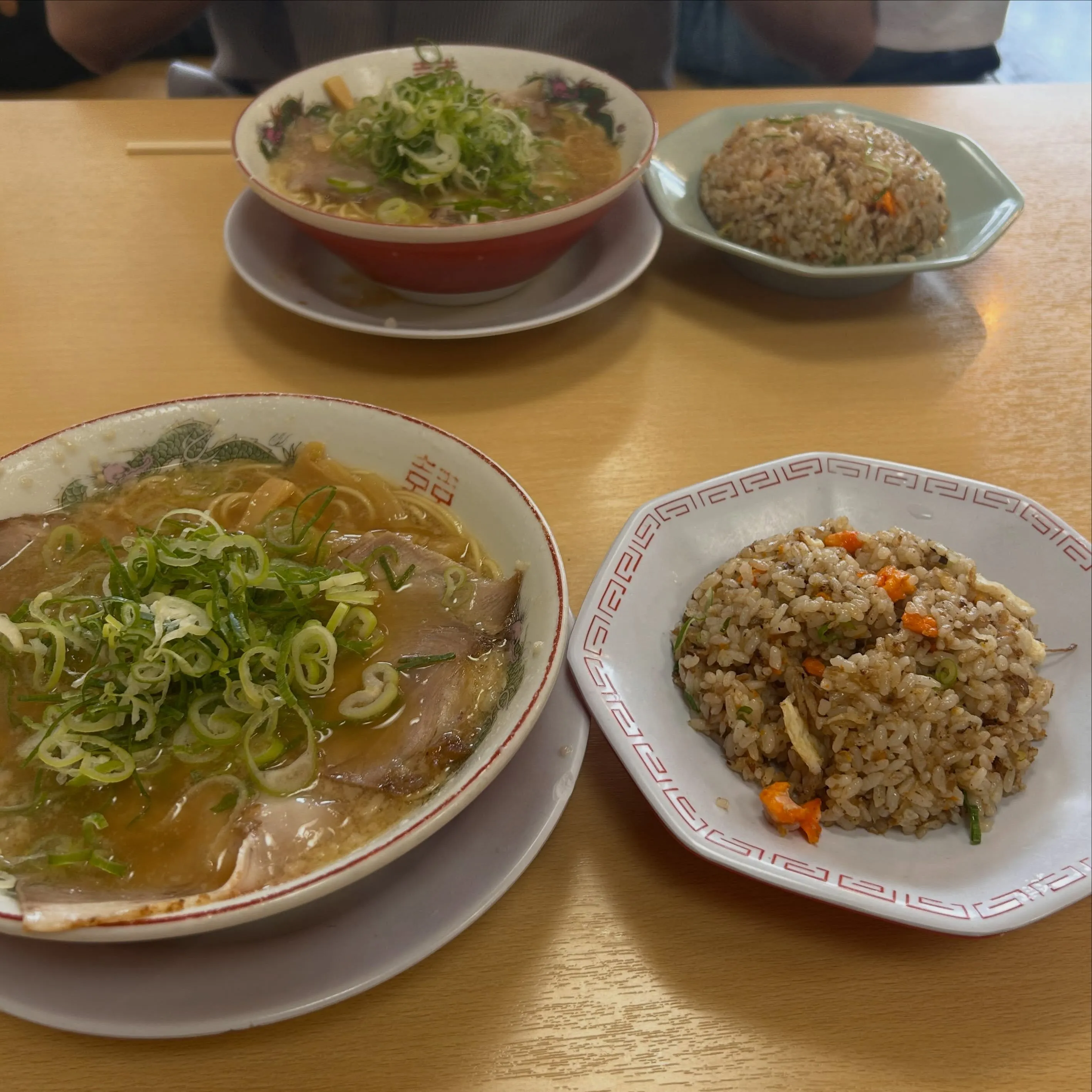 こんにちは♪寺庄整骨院のスタッフです!