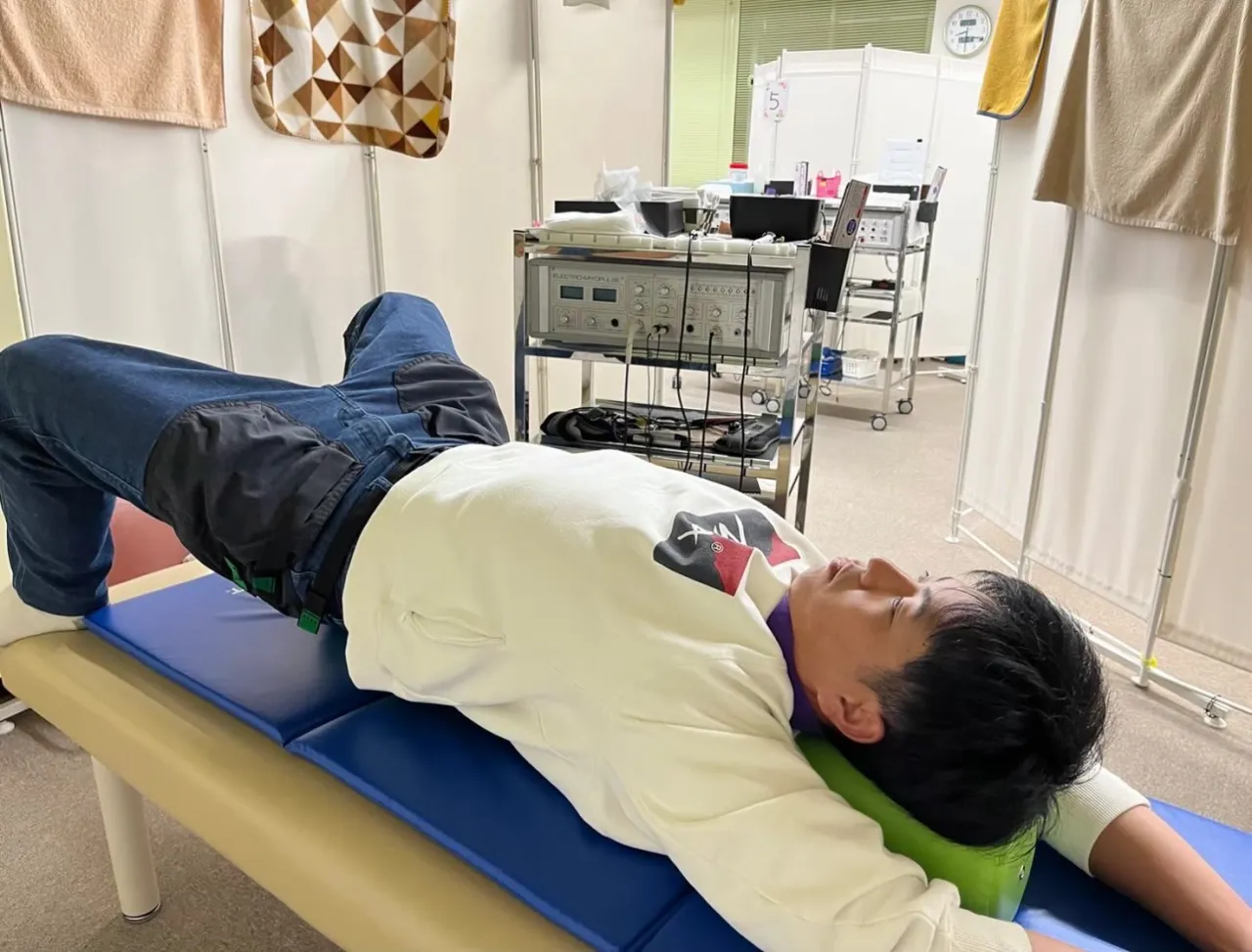 甲賀市、湖南市で五十肩、猫背、ストレートネックを治したい方は...